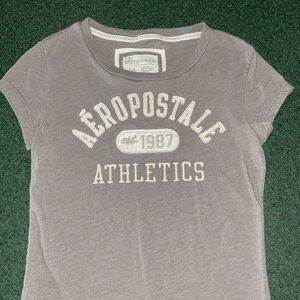 Aeropostale T-Shirt Size Large